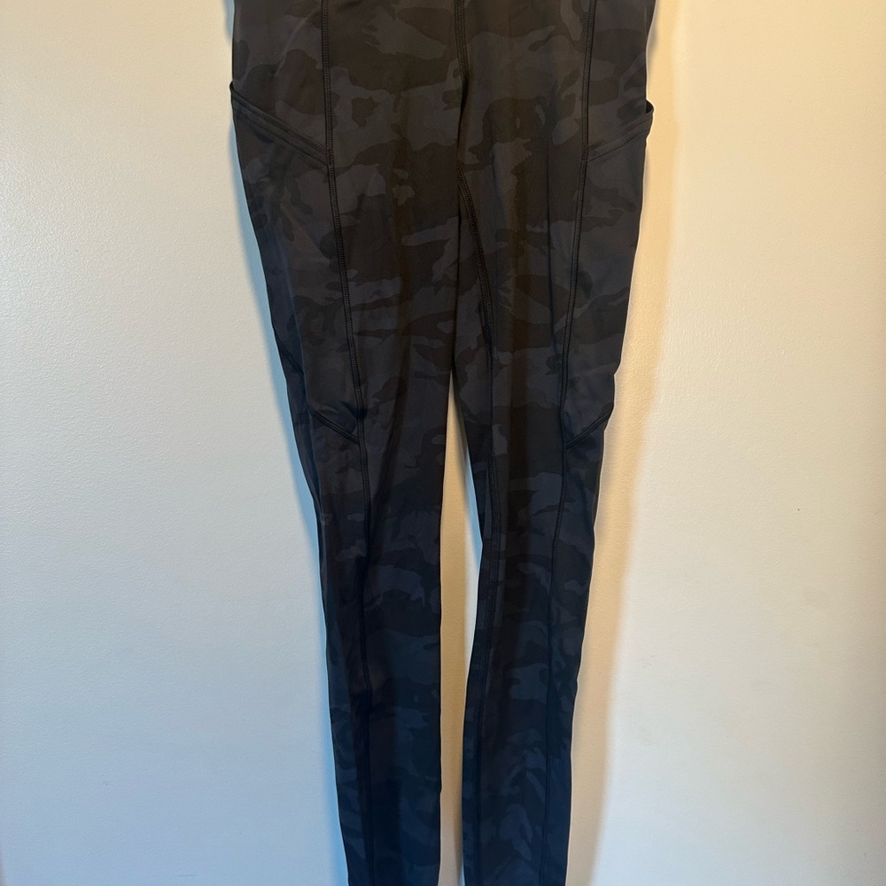 Lululemon Black Camo Leggings